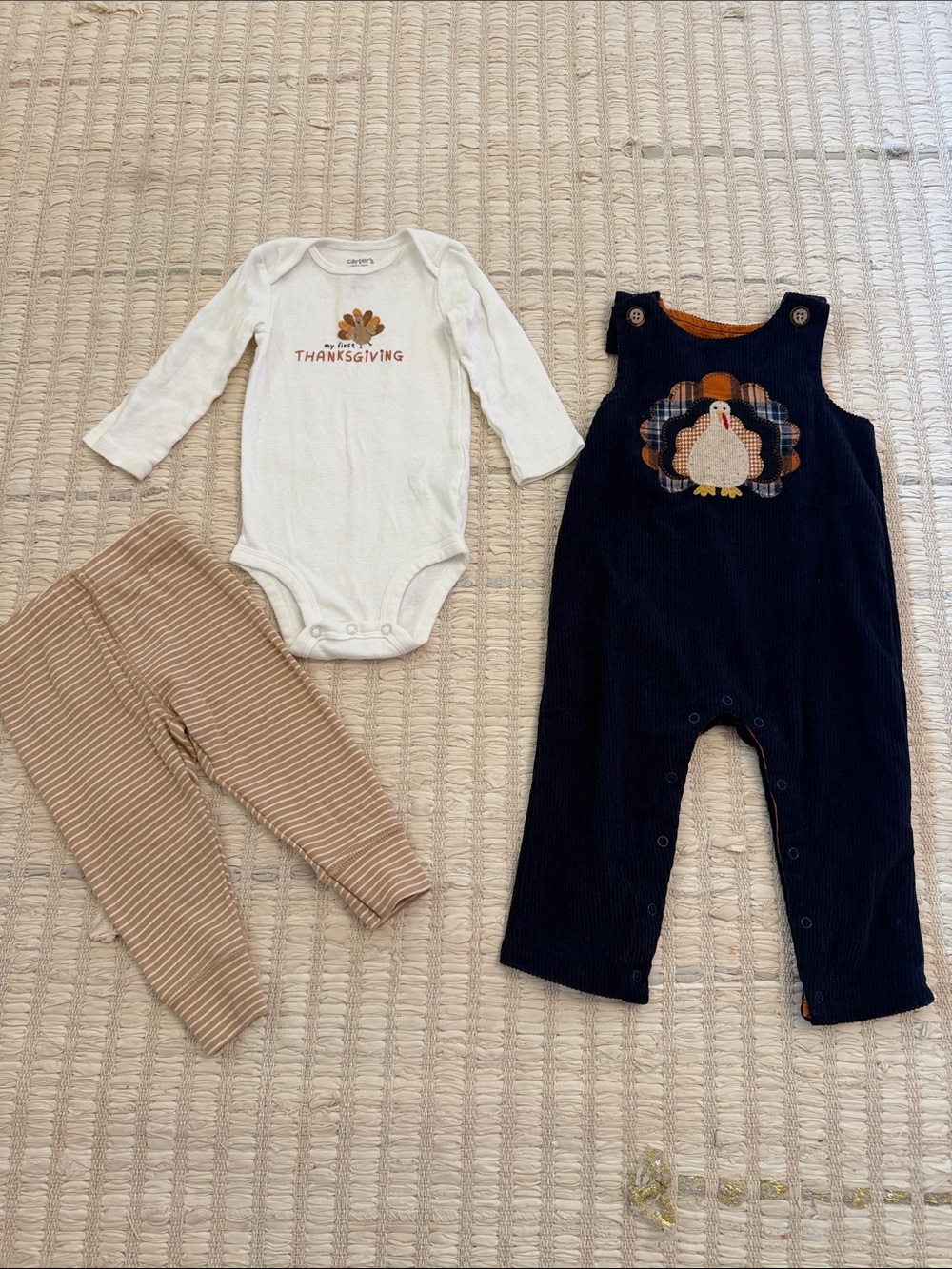 Thanksgiving outfits size 9-12m